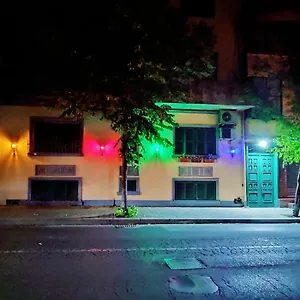  Albergue Tufina Albânia